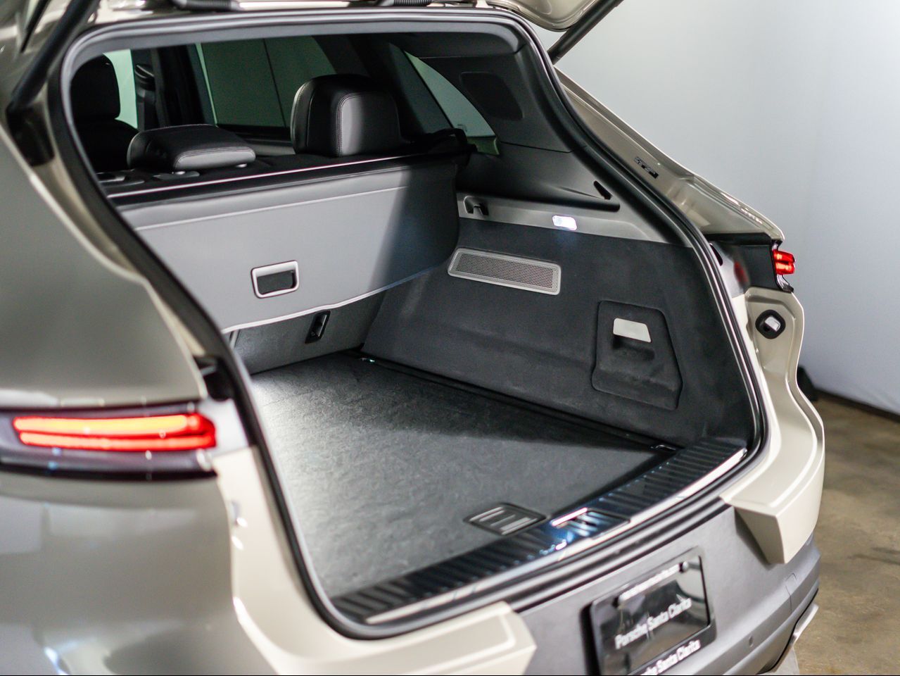 2026 Porsche Cayenne Santa Clarita CA