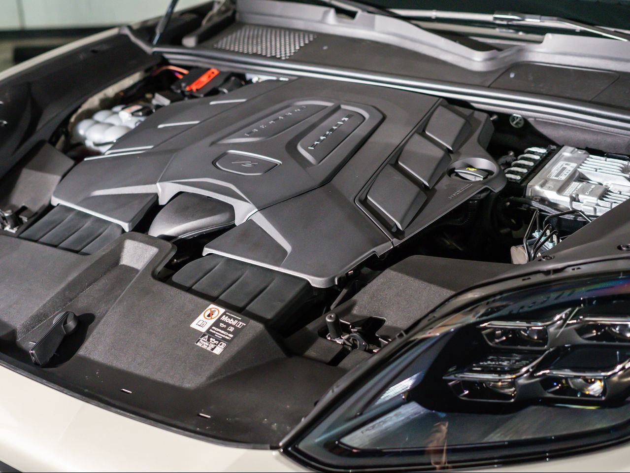 2026 Porsche Cayenne Santa Clarita CA