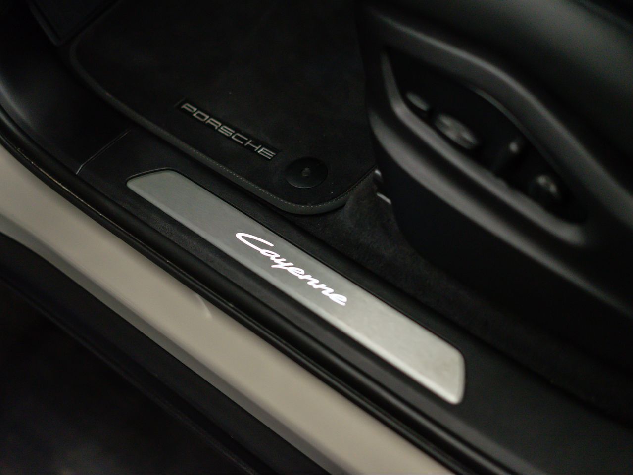 2026 Porsche Cayenne Santa Clarita CA