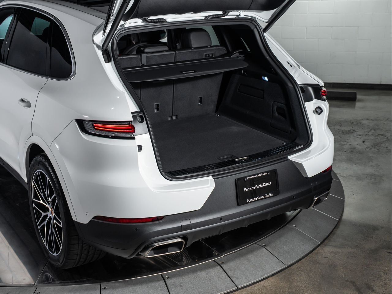 2026 Porsche Cayenne Santa Clarita CA