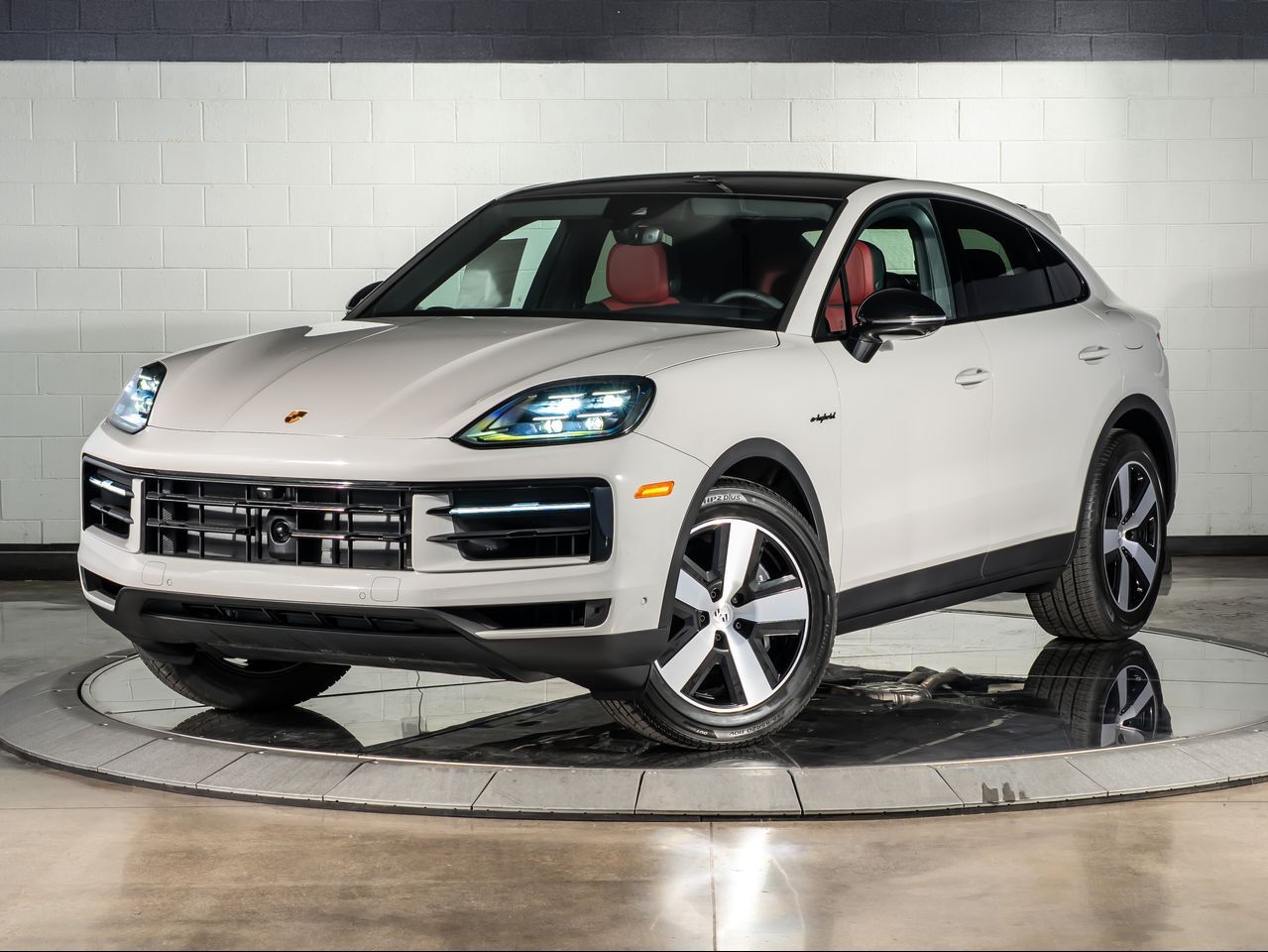 2026 Porsche Cayenne Coupe E-Hybrid