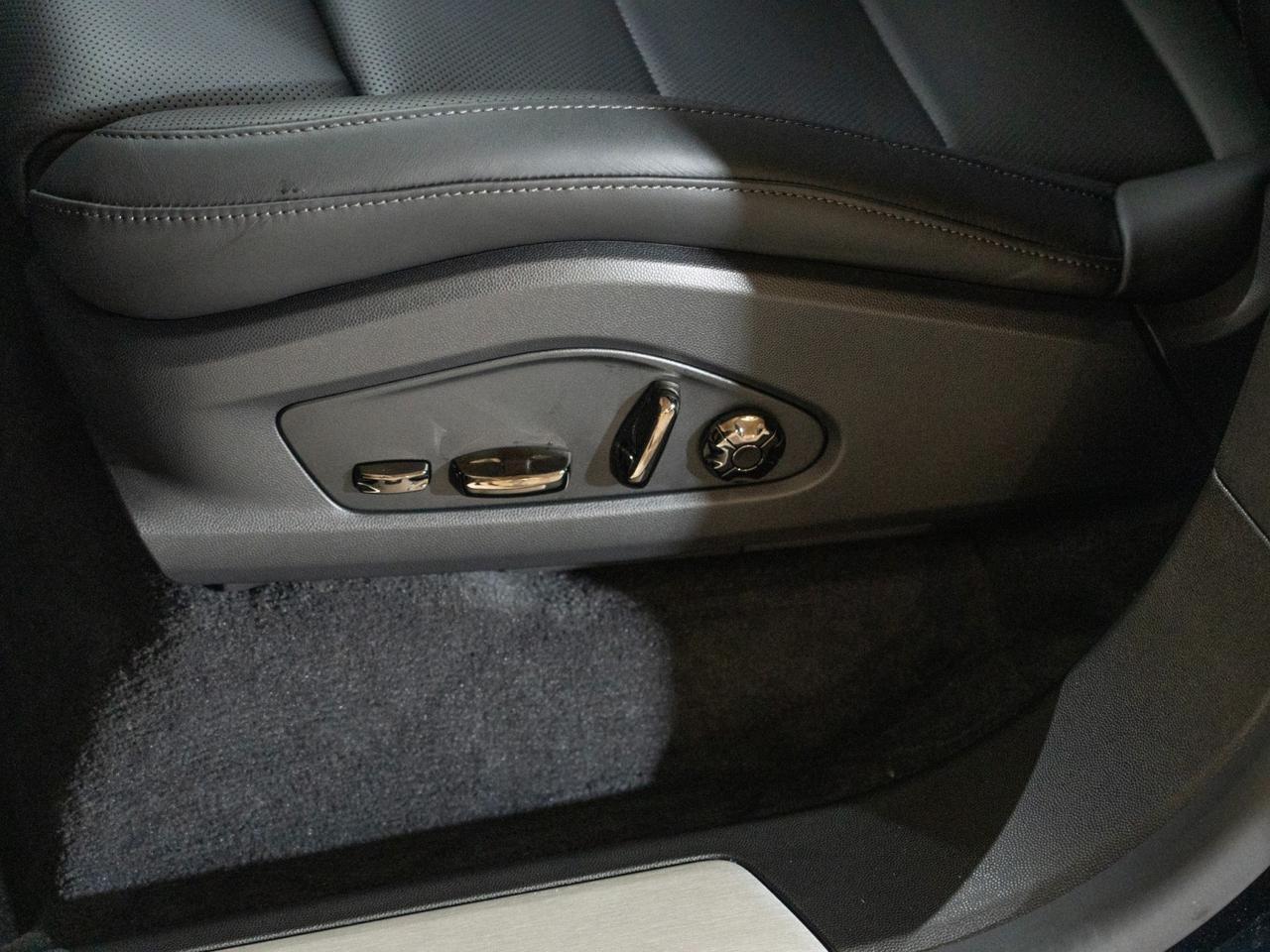 2026 Porsche Cayenne Coupe Electric Pompano Beach FL