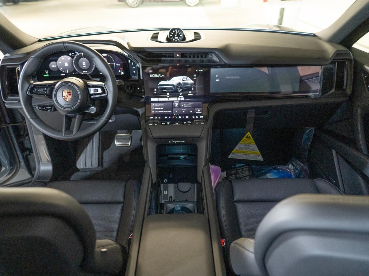 2026 Porsche Cayenne Coupe Electric Pompano Beach FL