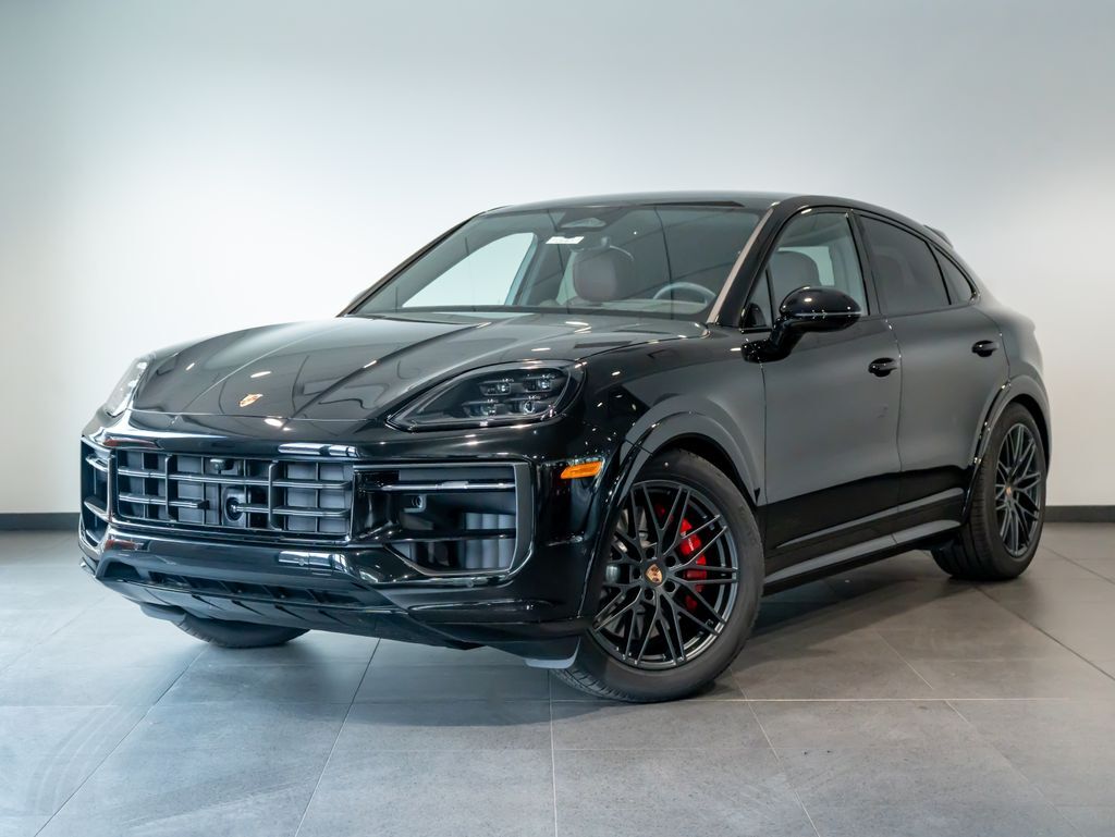 2026 Porsche Cayenne Coupe GTS