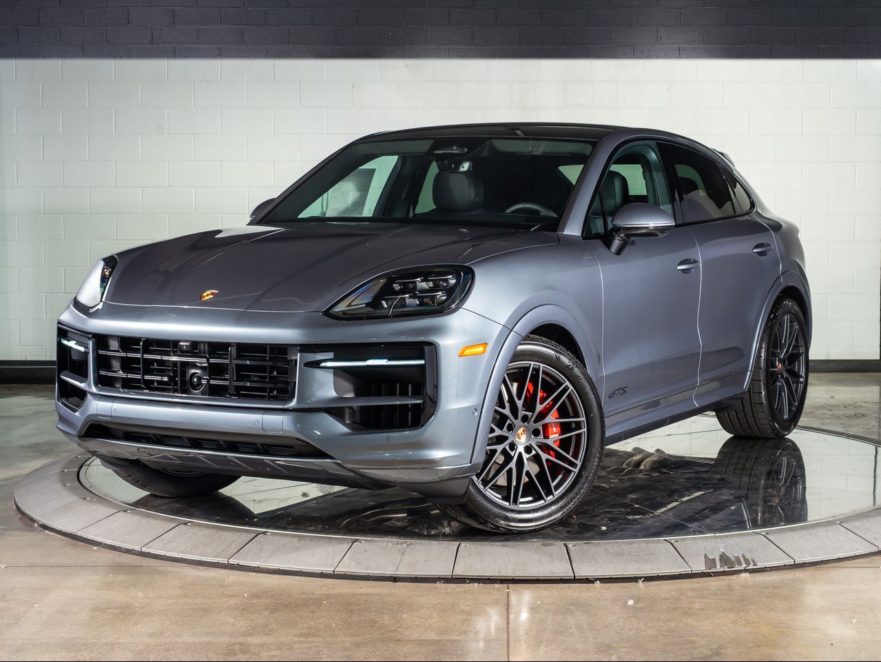 2026 Porsche Cayenne Coupe GTS