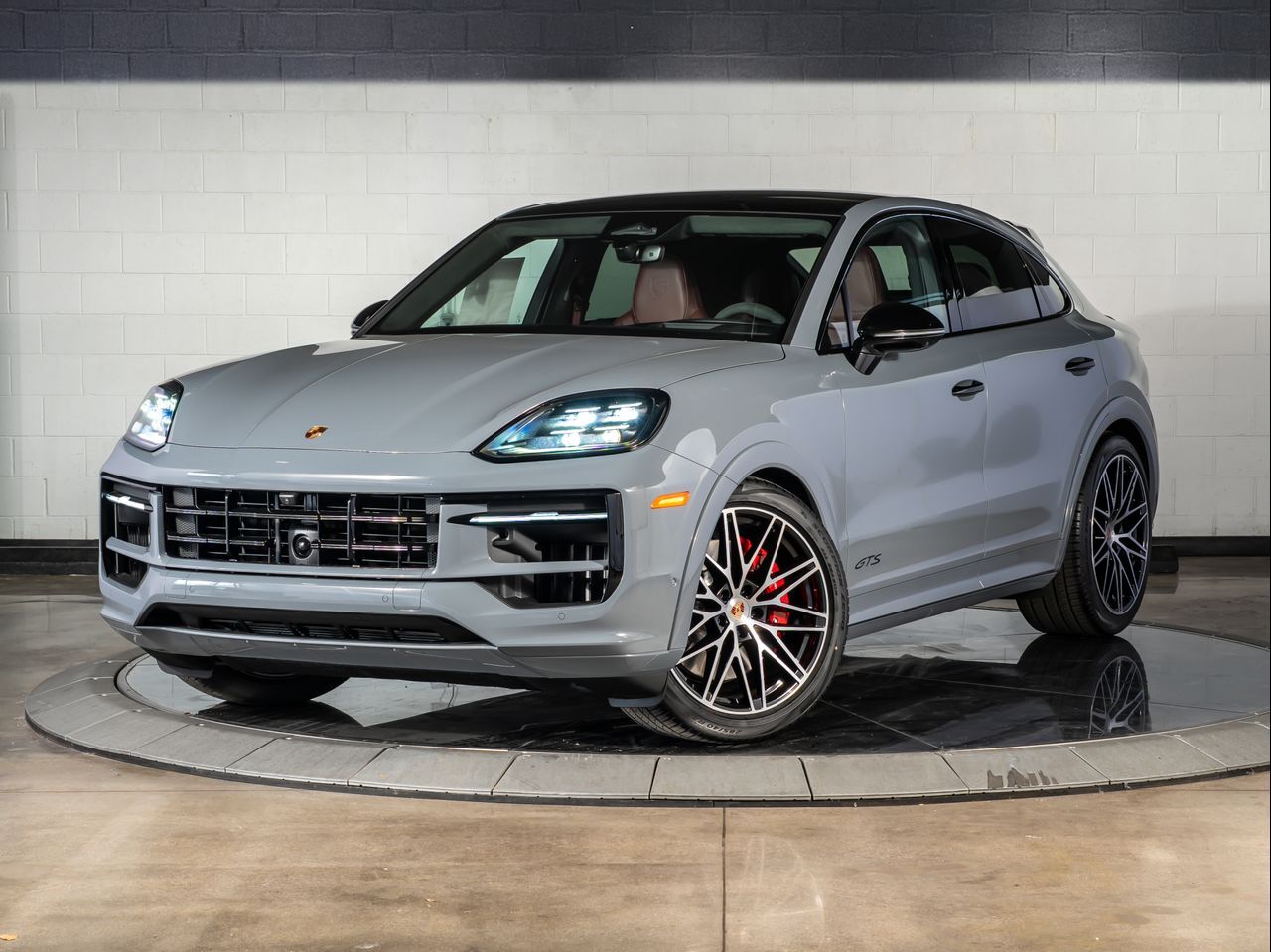 2026 Porsche Cayenne Coupe GTS