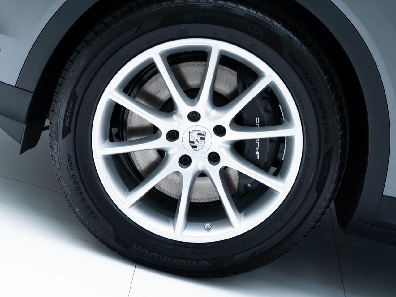 2026 Porsche Cayenne Coupe Pompano Beach FL