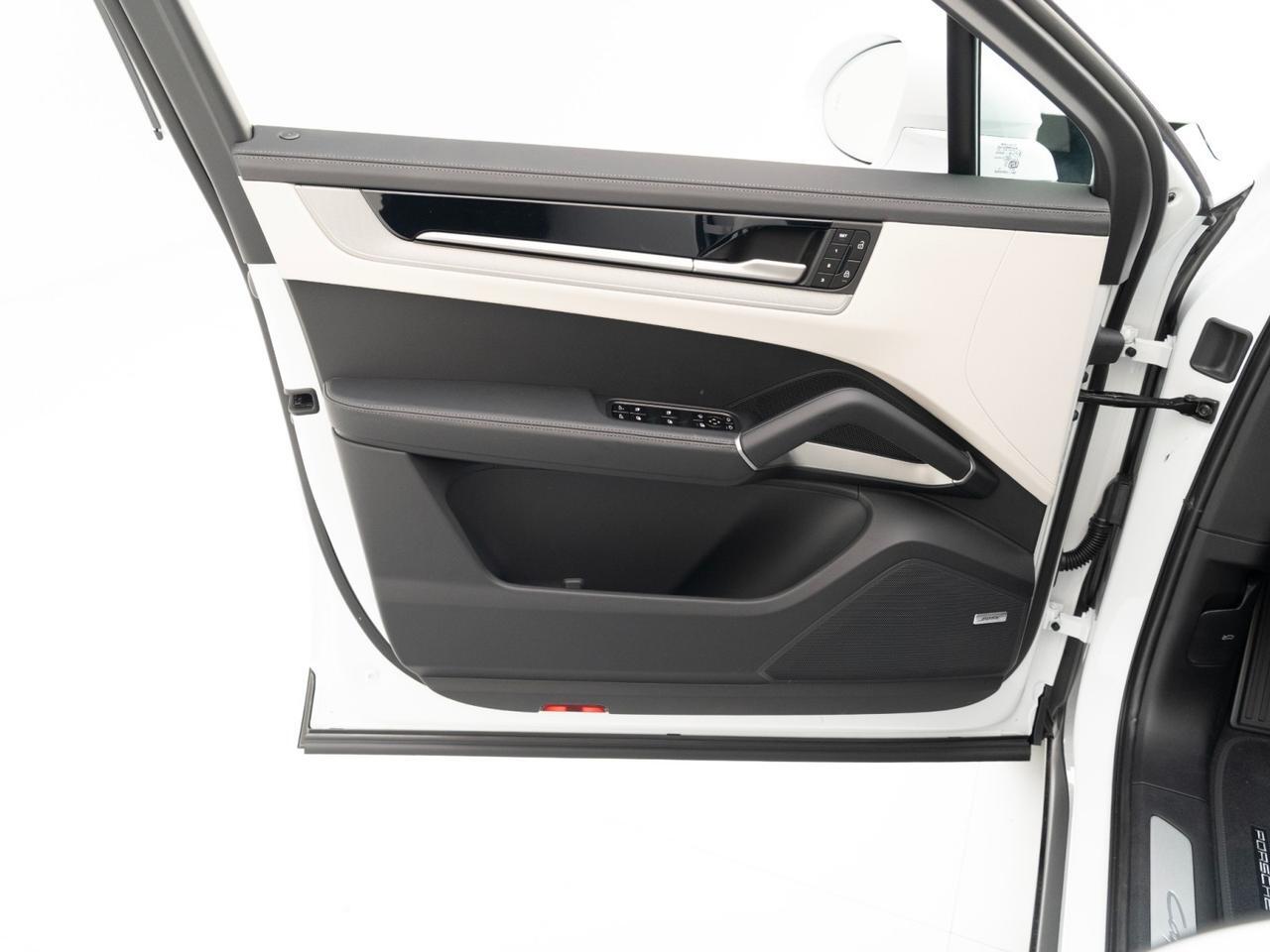 2026 Porsche Cayenne Coupe Pompano Beach FL