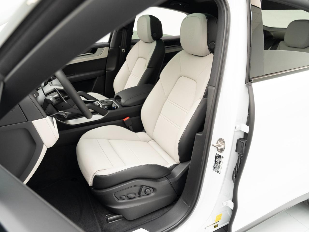 2026 Porsche Cayenne Coupe Pompano Beach FL