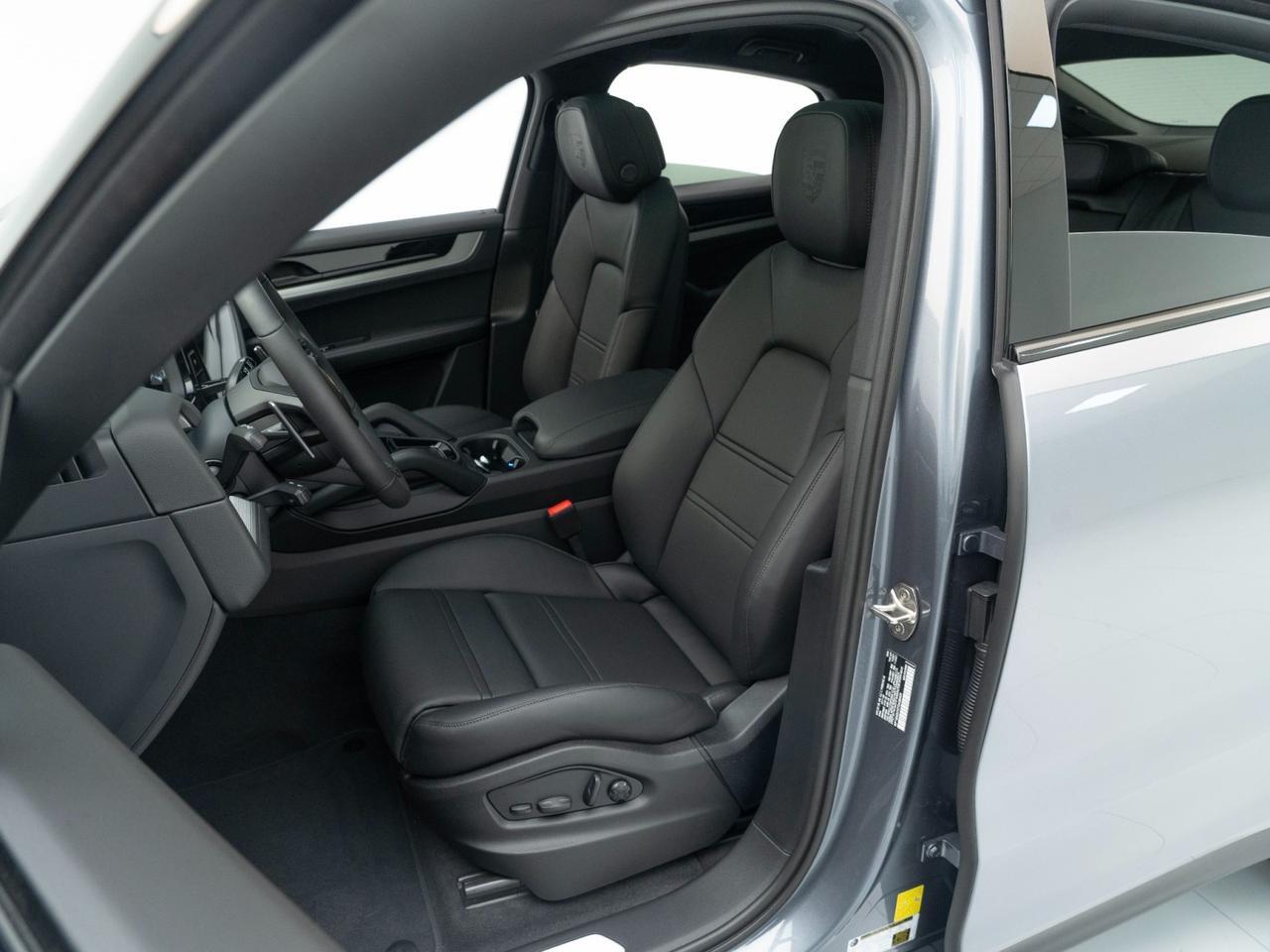 2026 Porsche Cayenne Coupe Pompano Beach FL