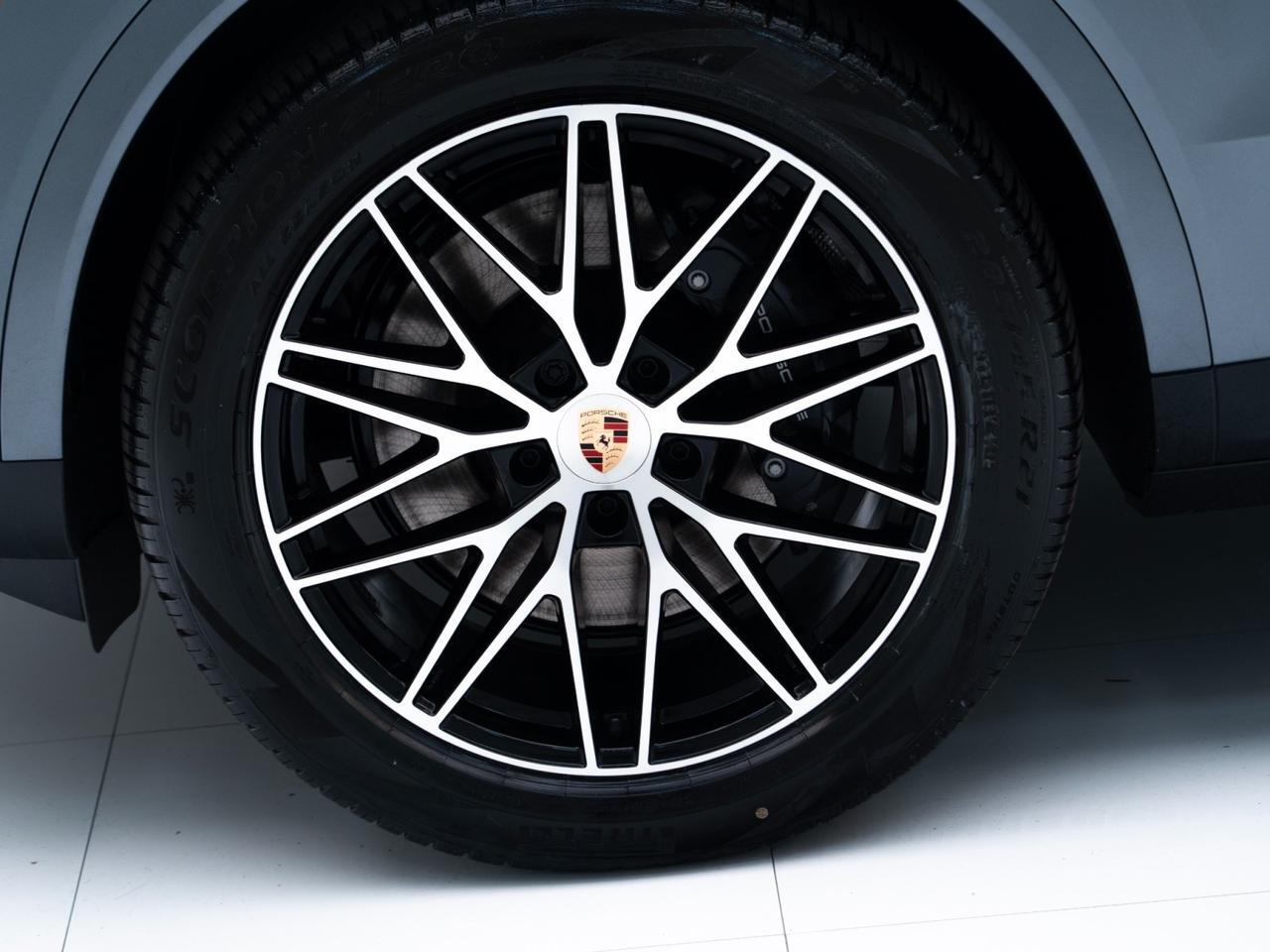 2026 Porsche Cayenne Coupe Pompano Beach FL