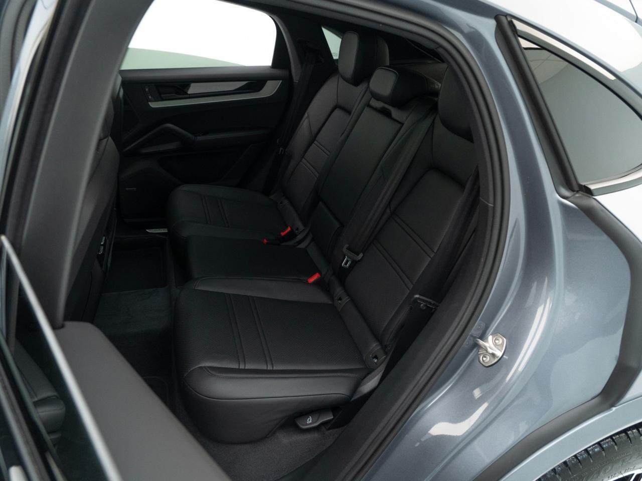 2026 Porsche Cayenne Coupe Pompano Beach FL