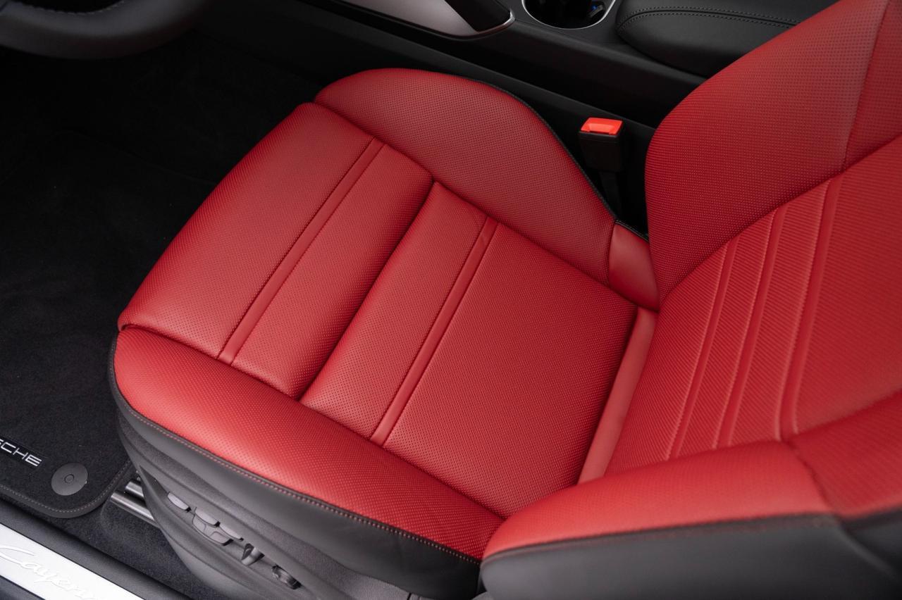 2026 Porsche Cayenne Coupe Pompano Beach FL