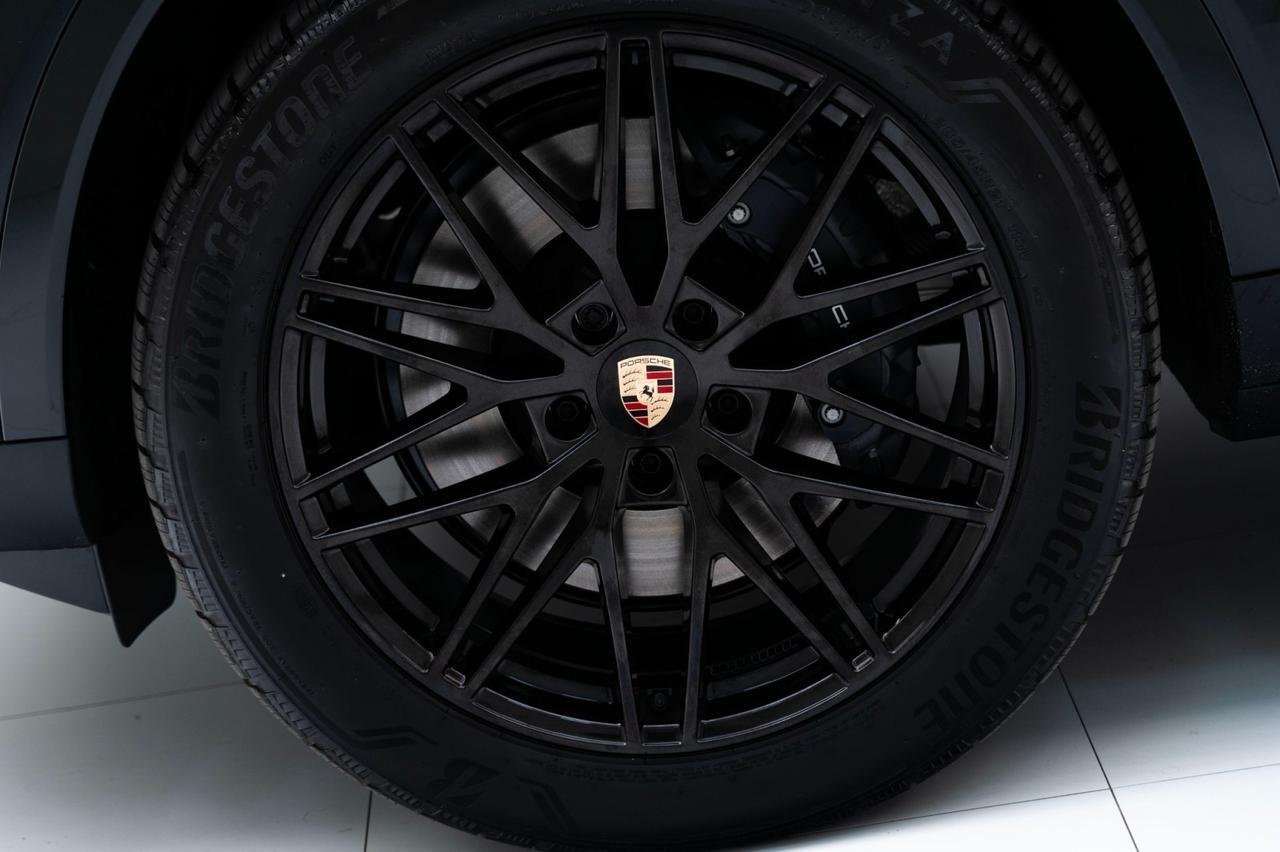 2026 Porsche Cayenne Coupe Pompano Beach FL