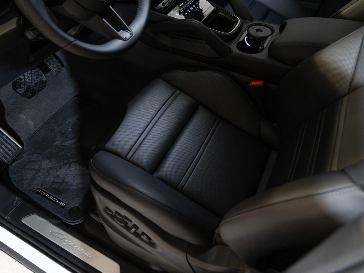 2026 Porsche Cayenne Coupe Pompano Beach FL