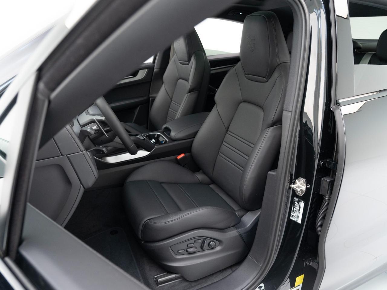 2026 Porsche Cayenne Coupe Pompano Beach FL