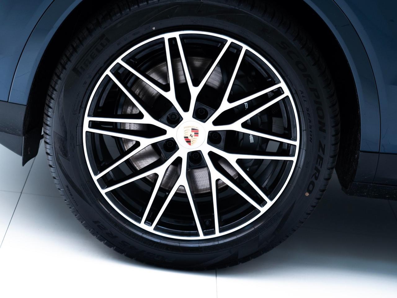 2026 Porsche Cayenne Coupe Pompano Beach FL