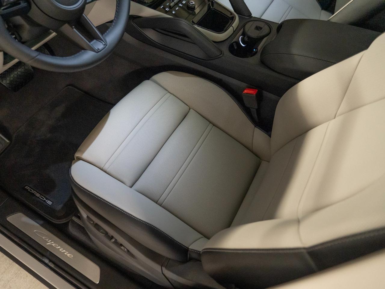 2026 Porsche Cayenne Coupe Pompano Beach FL