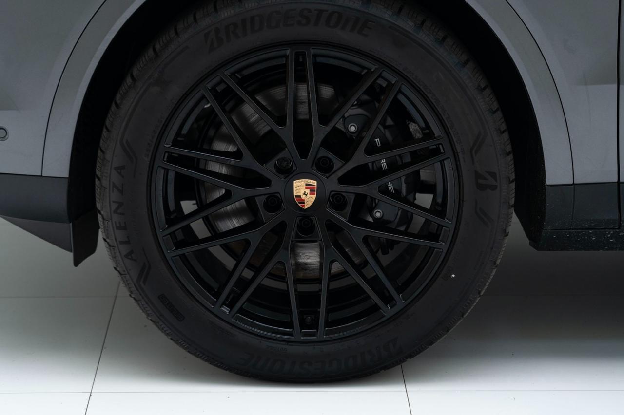 2026 Porsche Cayenne Coupe Pompano Beach FL