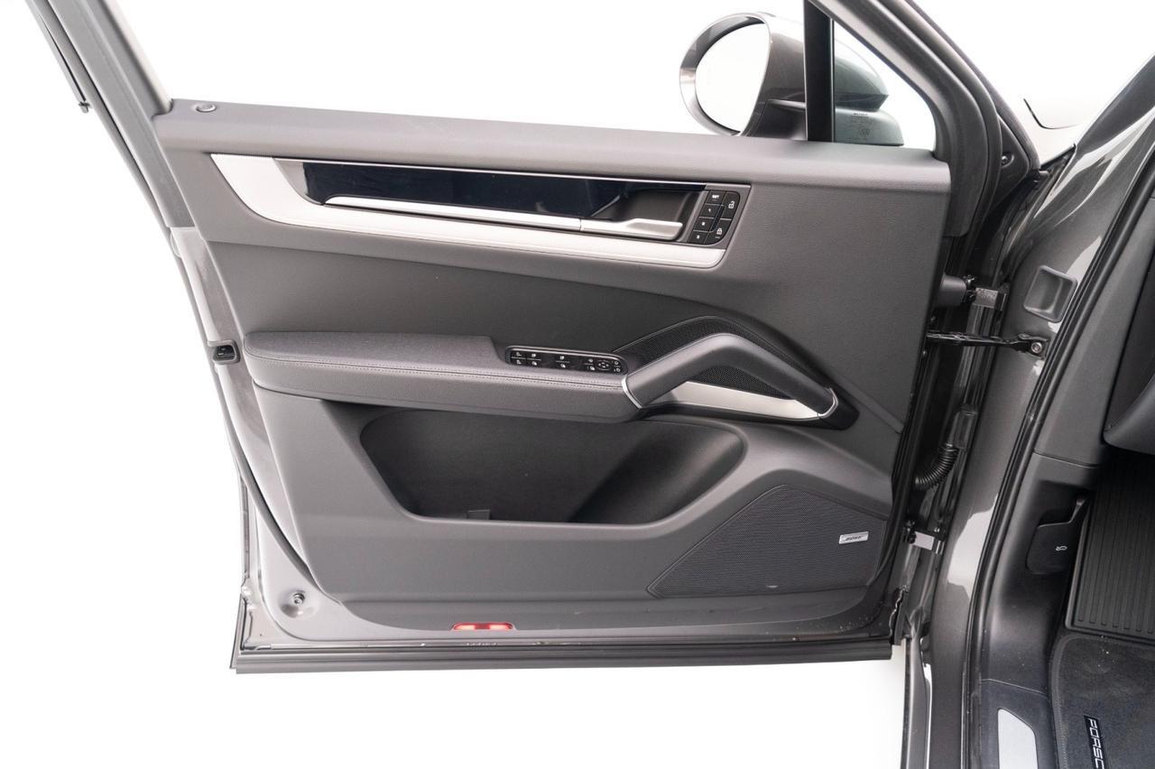 2026 Porsche Cayenne Coupe Pompano Beach FL