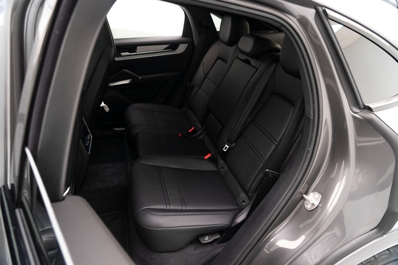 2026 Porsche Cayenne Coupe Pompano Beach FL