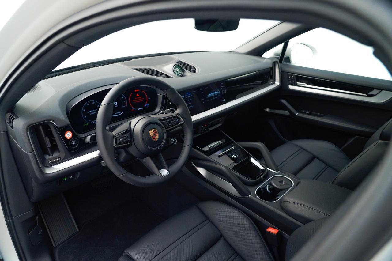2026 Porsche Cayenne Coupe Pompano Beach FL