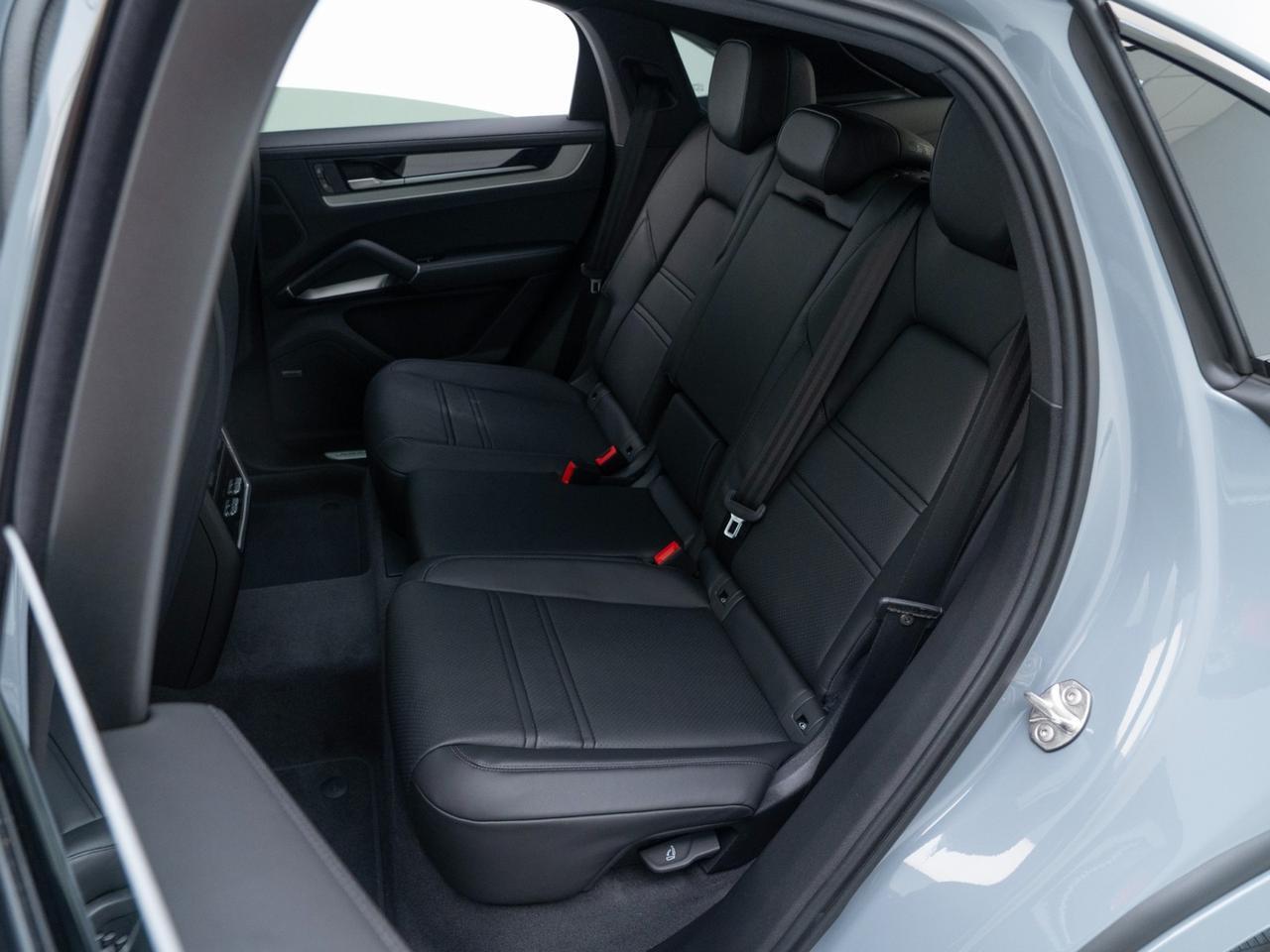 2026 Porsche Cayenne Coupe Pompano Beach FL