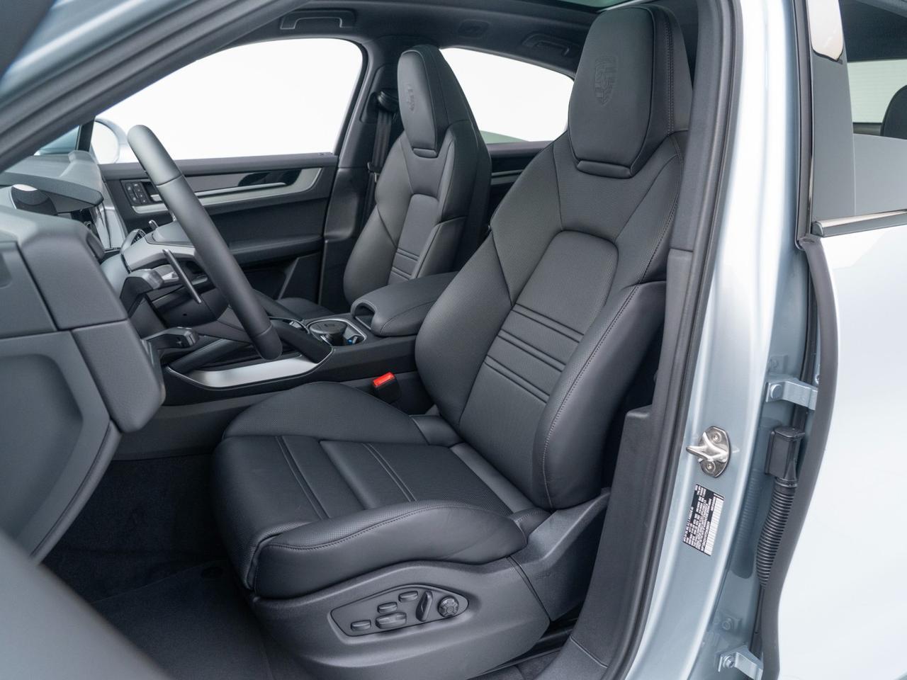 2026 Porsche Cayenne Coupe Pompano Beach FL