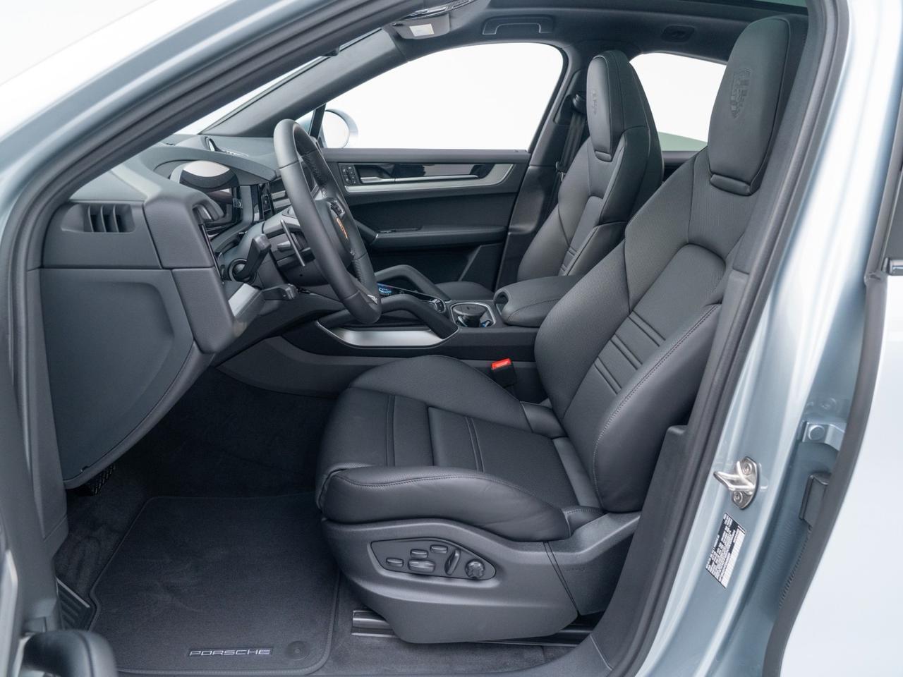 2026 Porsche Cayenne Coupe Pompano Beach FL