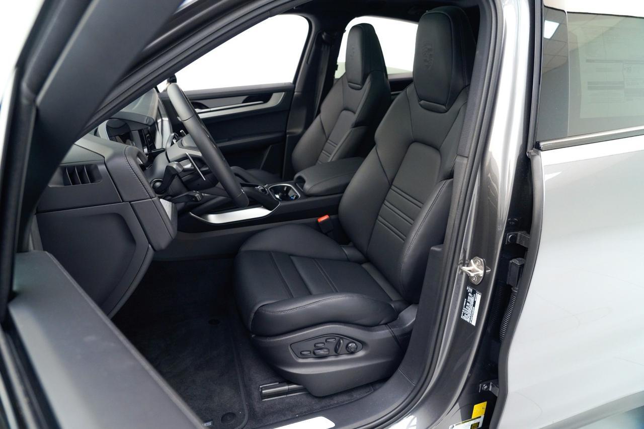 2026 Porsche Cayenne Coupe Pompano Beach FL