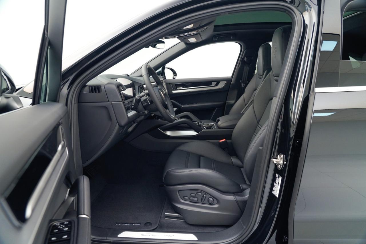 2026 Porsche Cayenne Coupe Pompano Beach FL