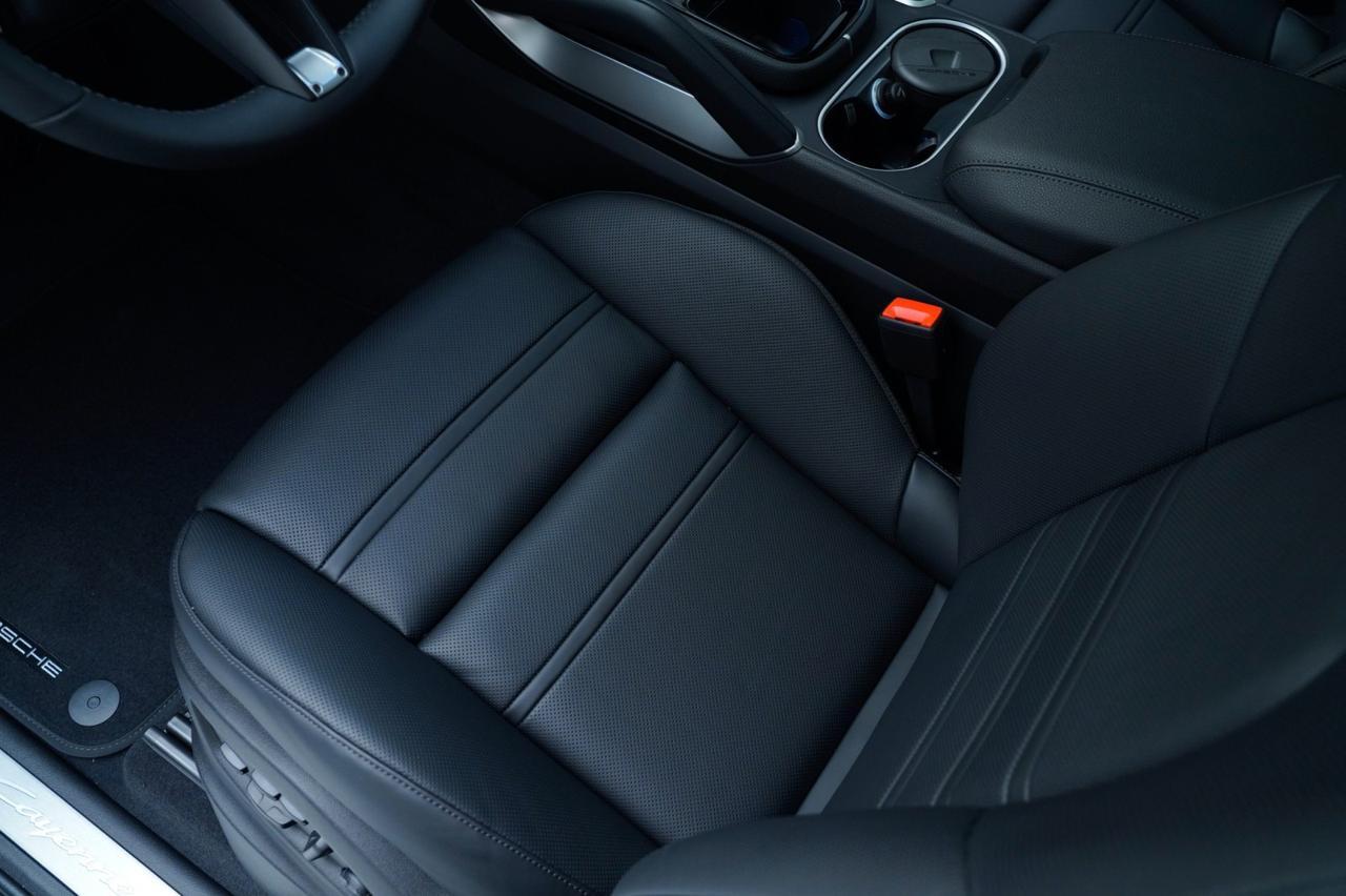 2026 Porsche Cayenne Coupe Pompano Beach FL