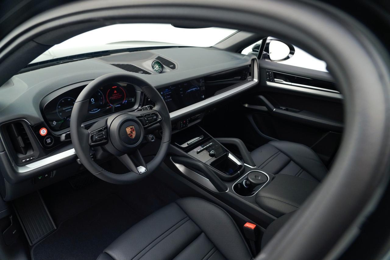 2026 Porsche Cayenne Coupe Pompano Beach FL