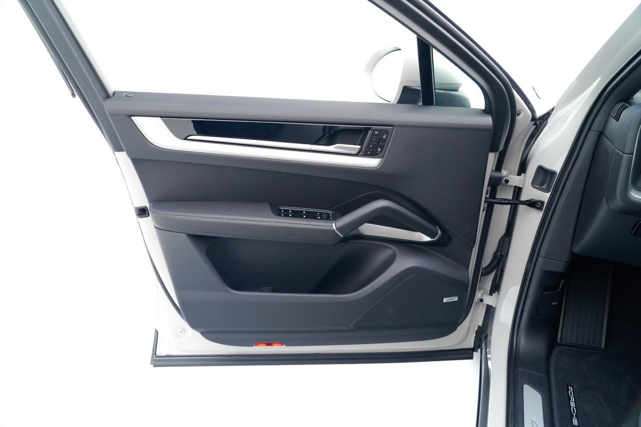 2026 Porsche Cayenne Coupe Pompano Beach FL