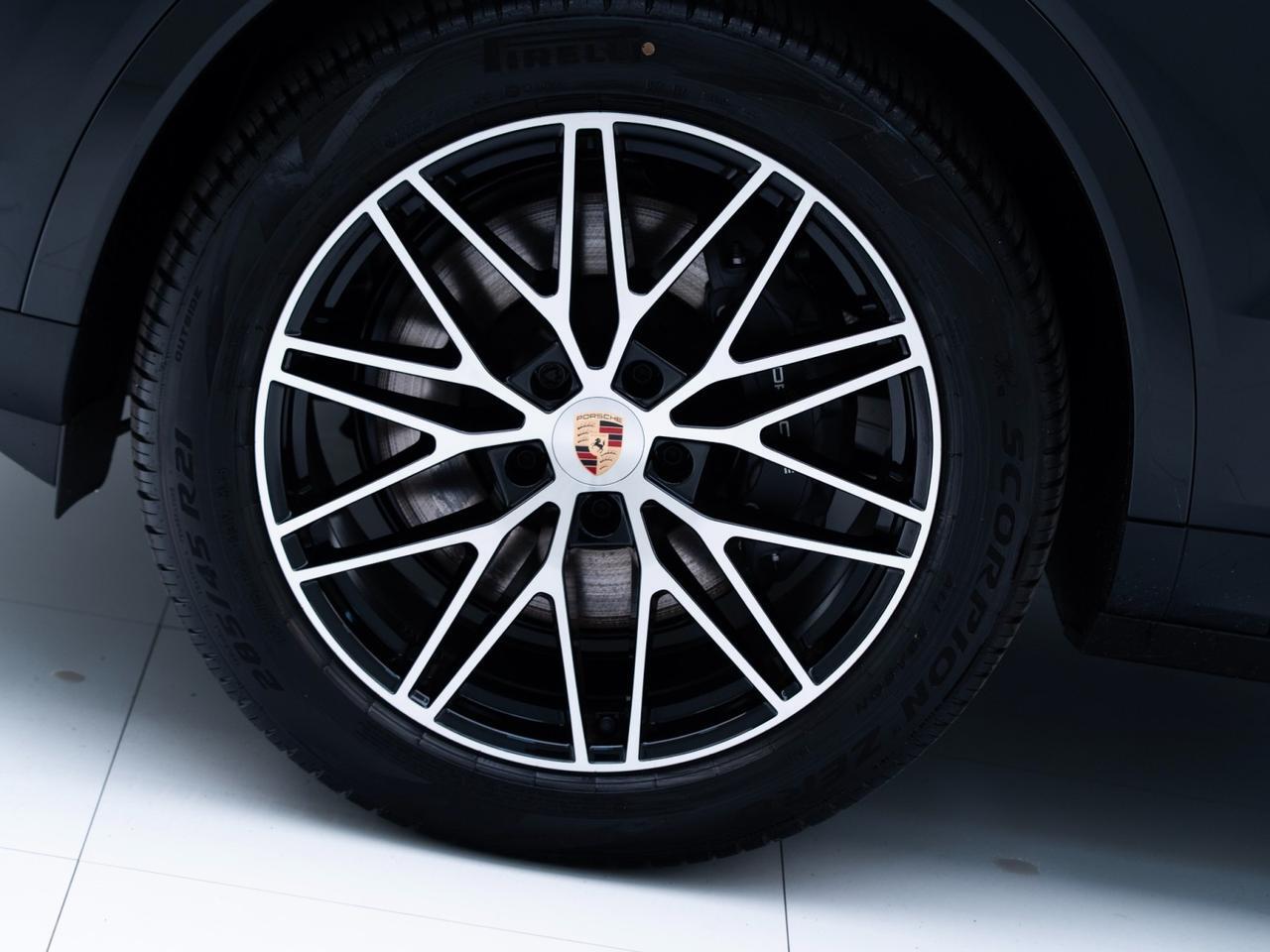 2026 Porsche Cayenne Coupe Pompano Beach FL