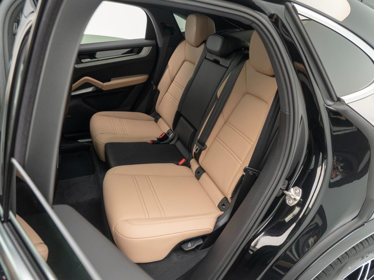 2026 Porsche Cayenne Coupe Pompano Beach FL