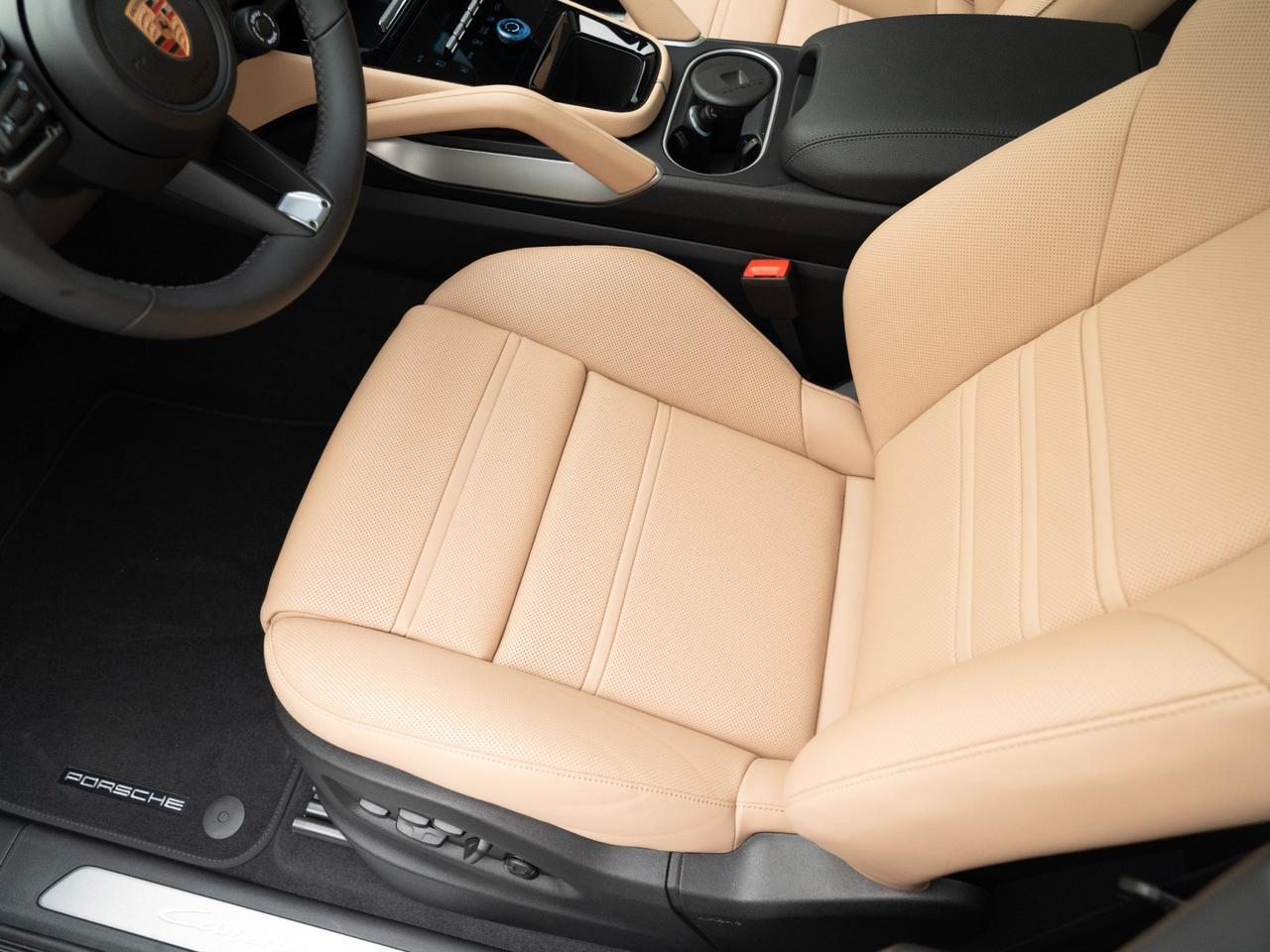 2026 Porsche Cayenne Coupe Pompano Beach FL