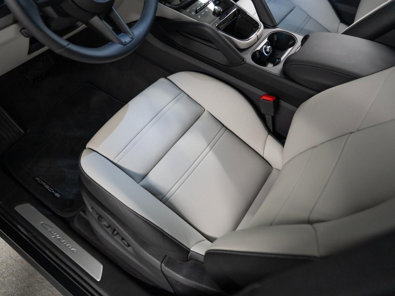 2026 Porsche Cayenne Coupe Pompano Beach FL