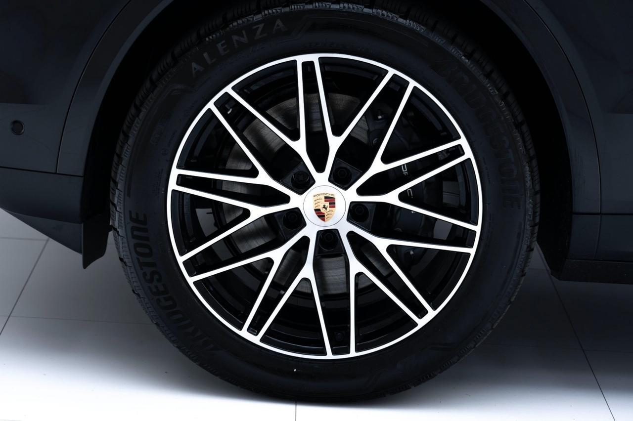 2026 Porsche Cayenne Coupe Pompano Beach FL