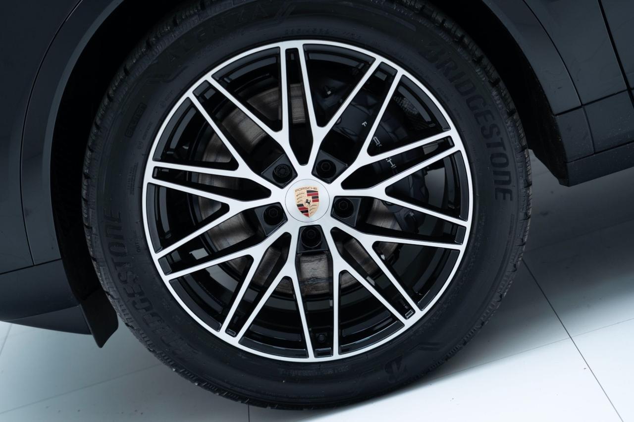 2026 Porsche Cayenne Coupe Pompano Beach FL