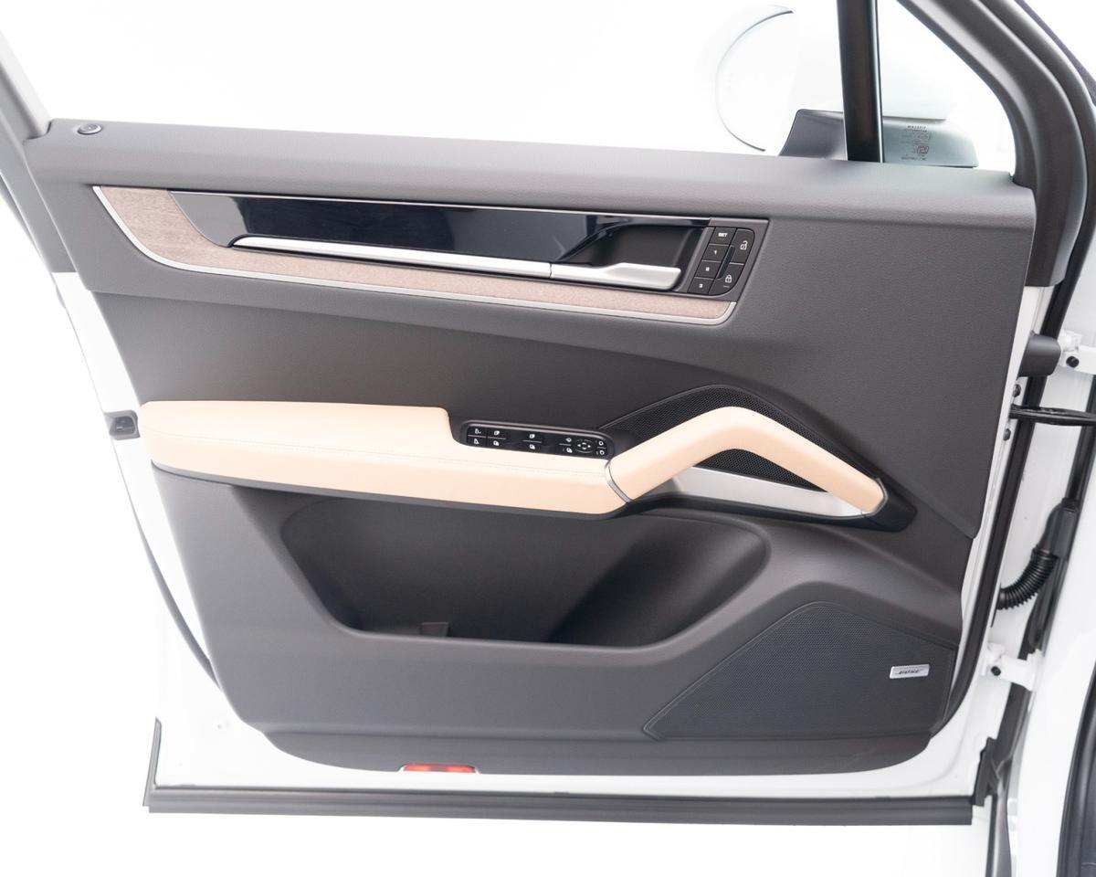 2026 Porsche Cayenne Coupe Pompano Beach FL