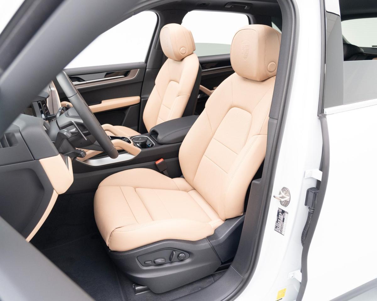 2026 Porsche Cayenne Coupe Pompano Beach FL