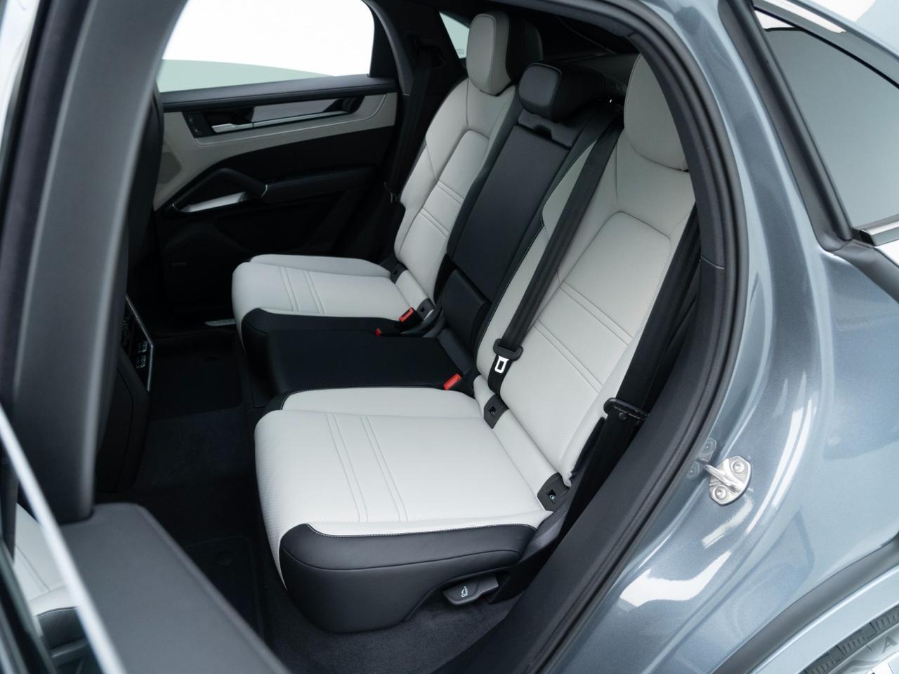 2026 Porsche Cayenne Coupe Pompano Beach FL