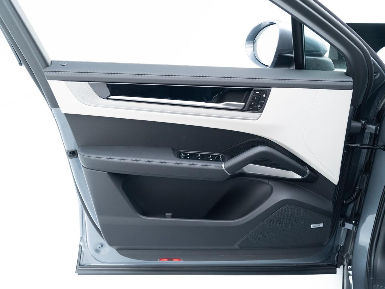 2026 Porsche Cayenne Coupe Pompano Beach FL