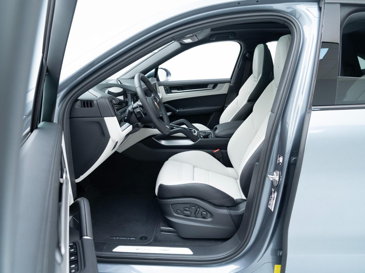 2026 Porsche Cayenne Coupe Pompano Beach FL