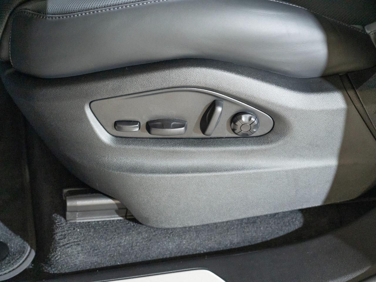2026 Porsche Cayenne Coupe Pompano Beach FL