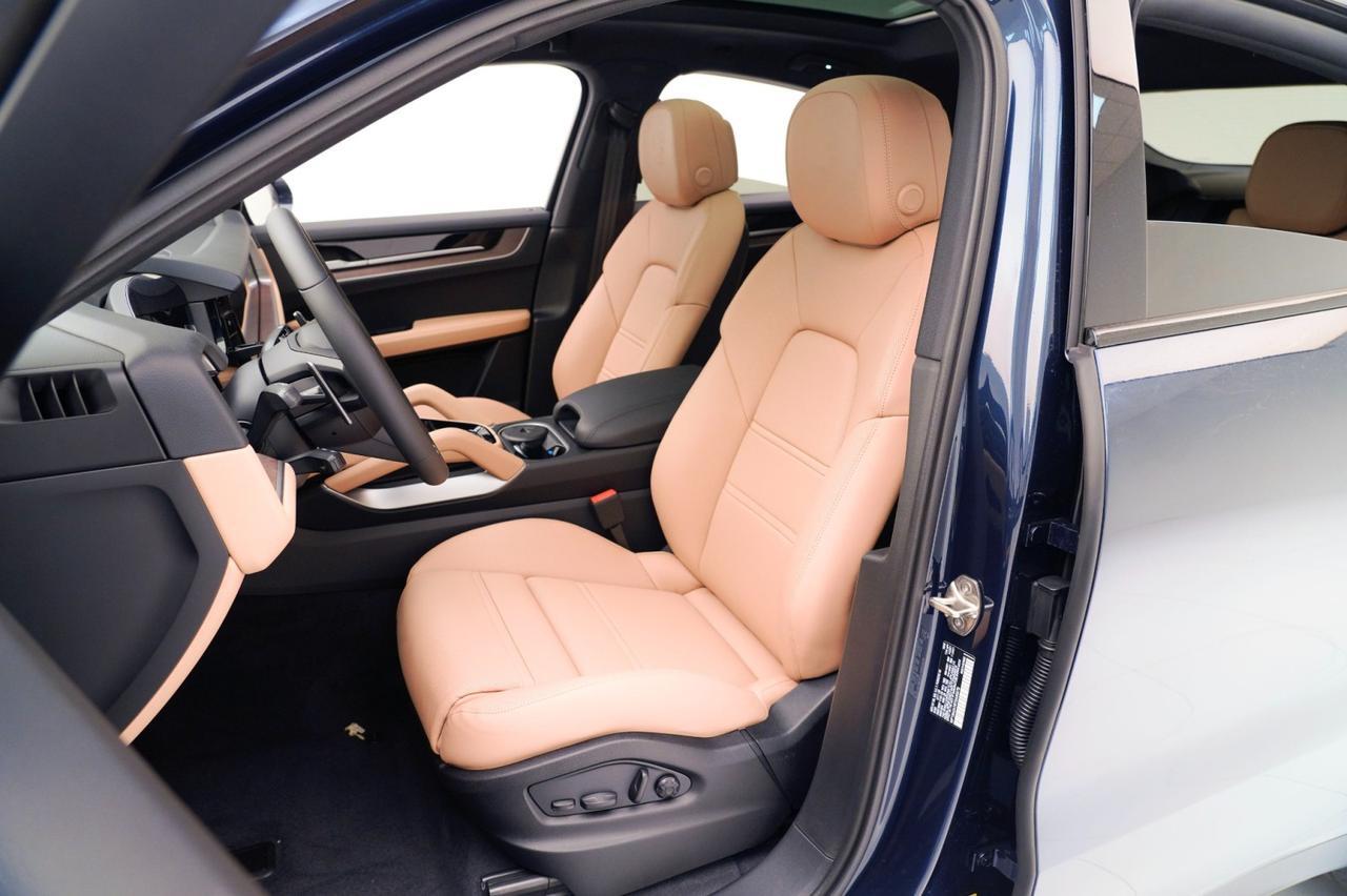 2026 Porsche Cayenne Coupe Pompano Beach FL