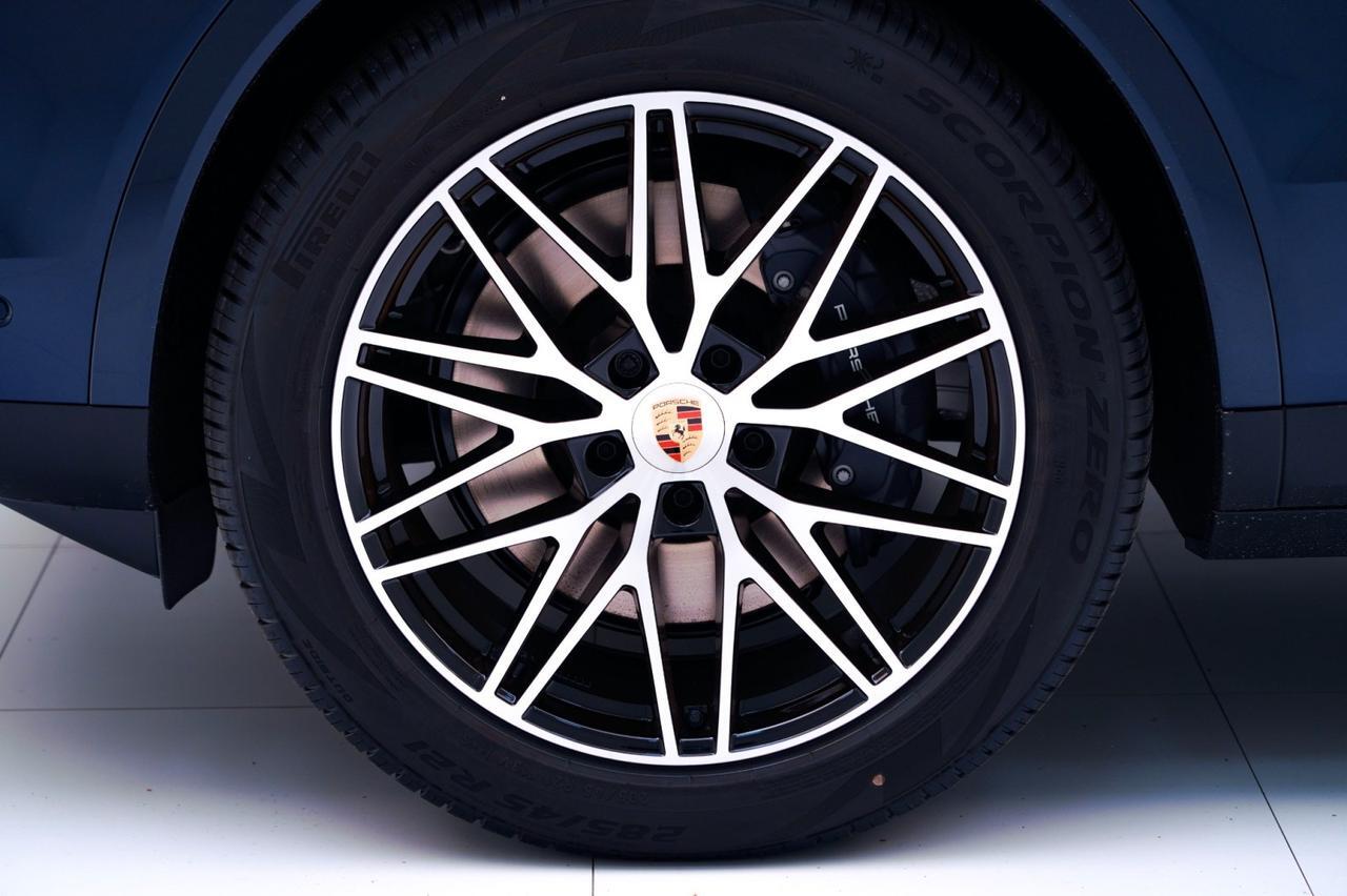 2026 Porsche Cayenne Coupe Pompano Beach FL