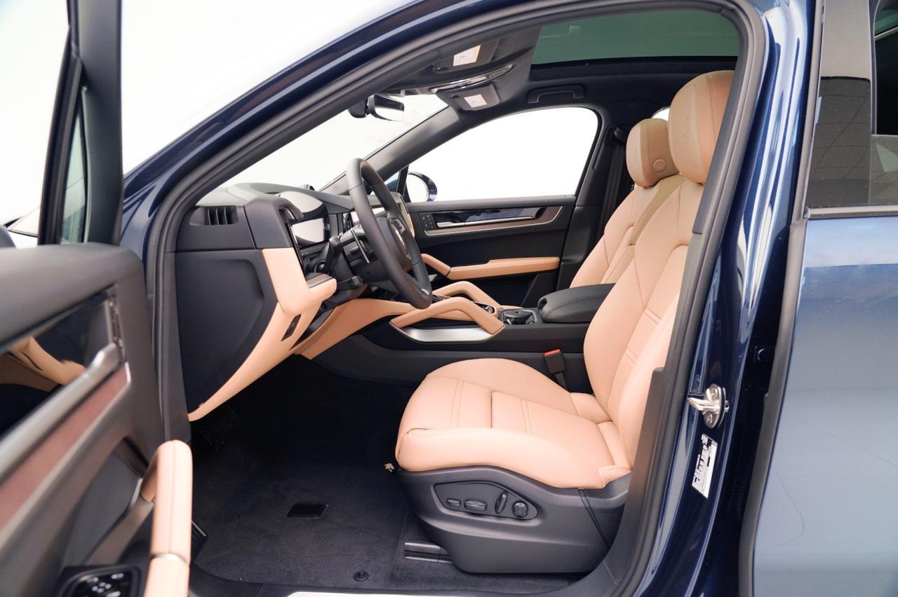 2026 Porsche Cayenne Coupe Pompano Beach FL