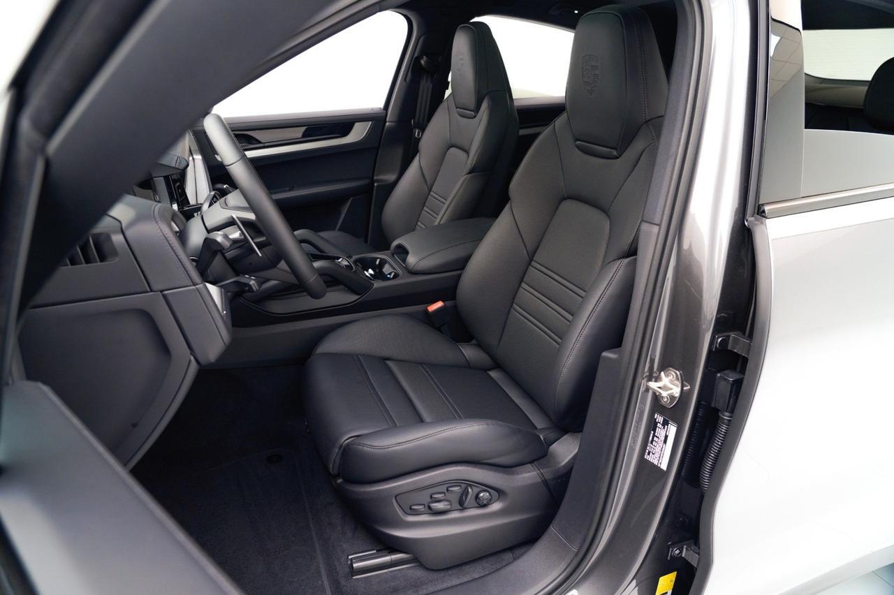 2026 Porsche Cayenne Coupe Pompano Beach FL